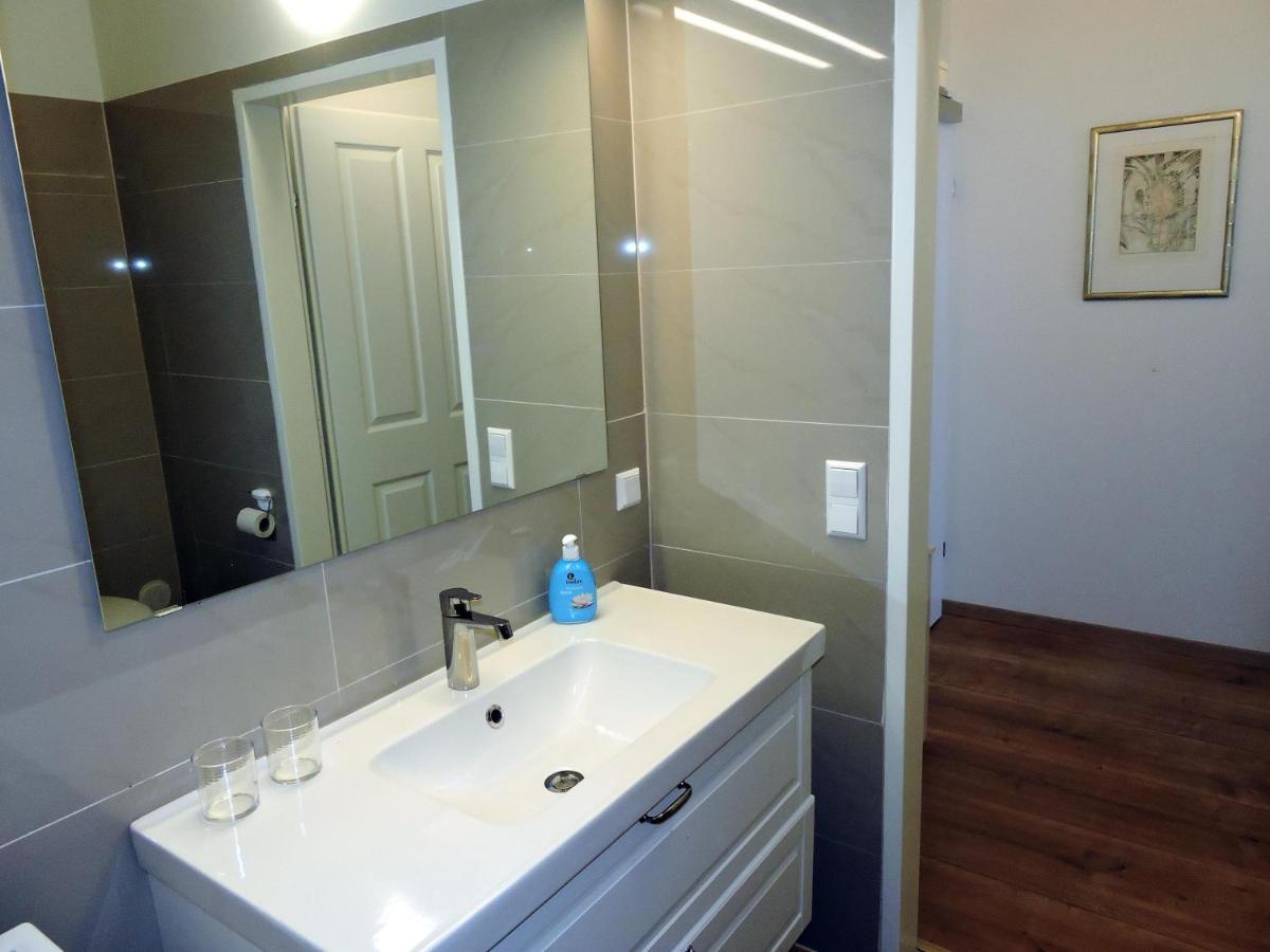 213 Prag, Studio Apartment, 27M2, 1-2 Personen Klagenfurt am Woerthersee Dış mekan fotoğraf